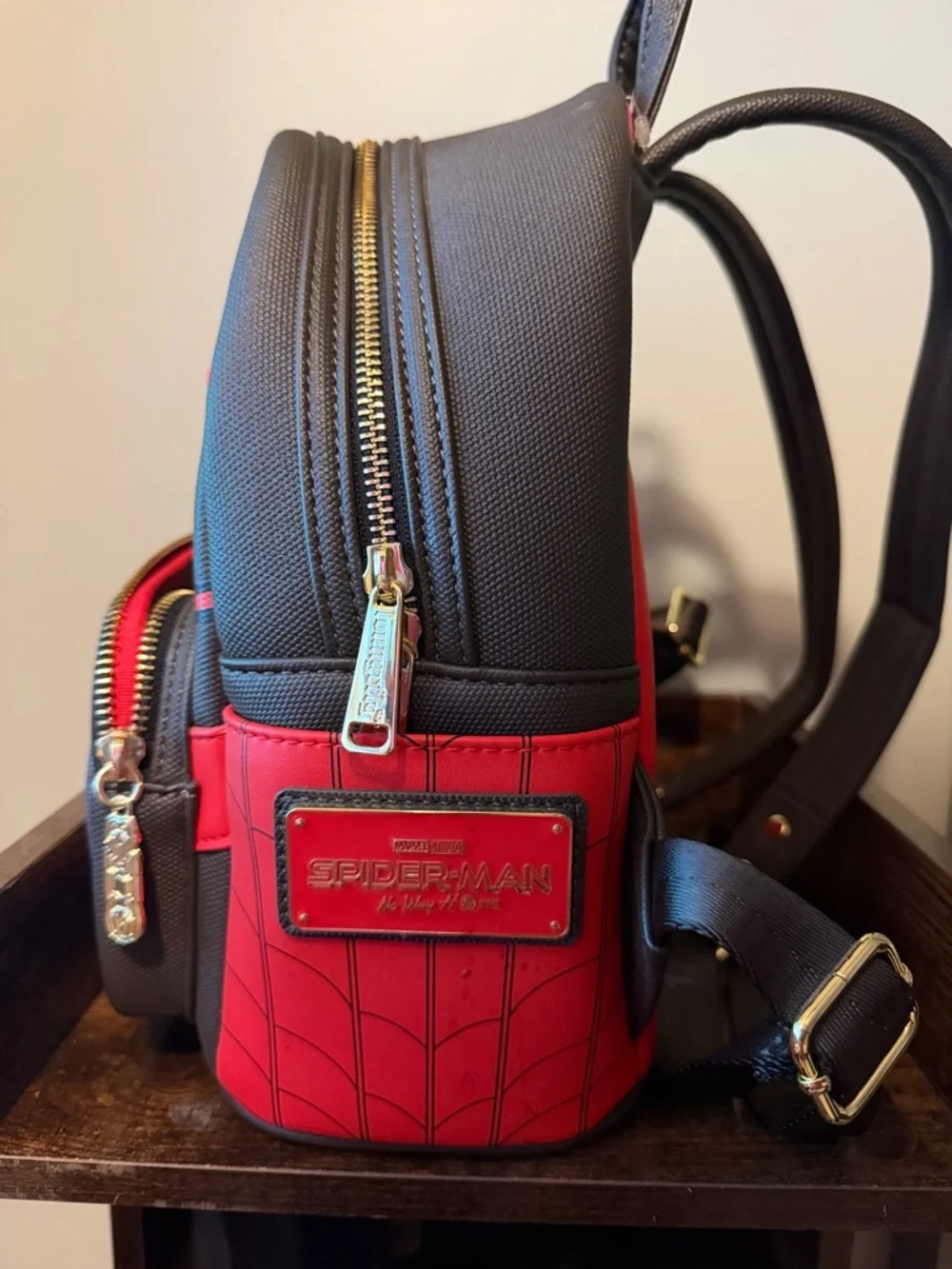 🕷️ Loungefly Marvel Spider-Man No Way Home Mini Backpack – Multiverse Print - Picture 3 of 5